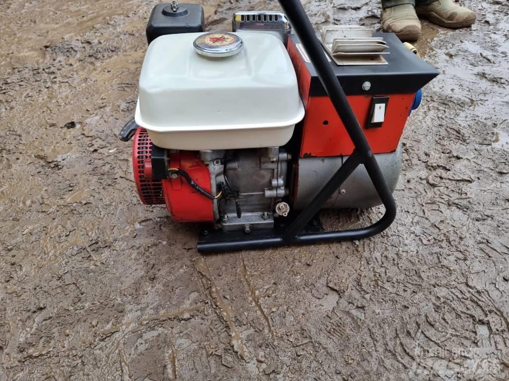 Honda GX 140 2,5KW Agregaty prądotwórcze Diesla