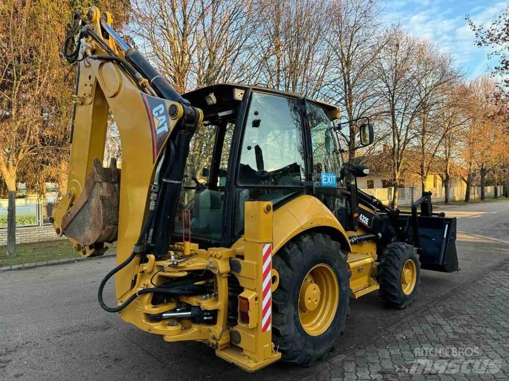 CAT 432 E Koparko-ładowarki