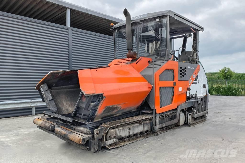 Volvo P7820C Rozściełacze do asfaltu