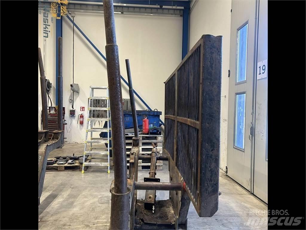 Valmet 890.1 Inne akcesoria