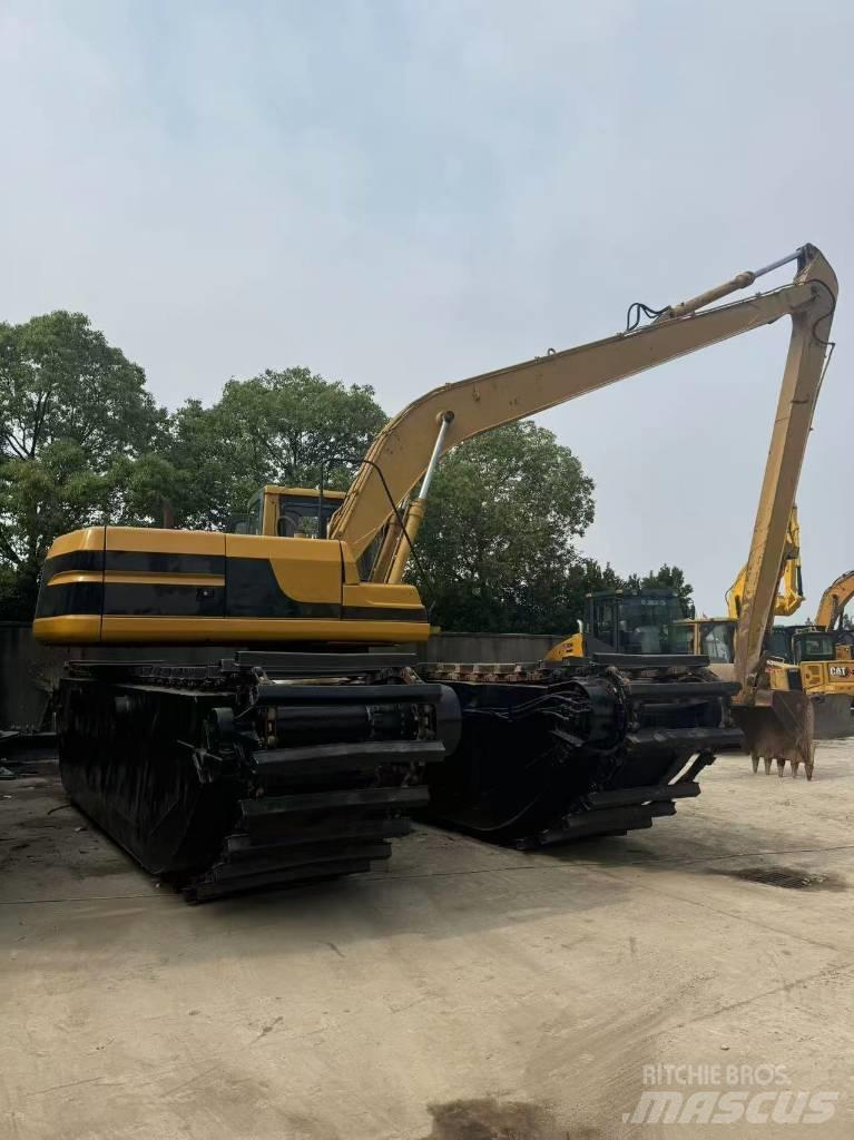 CAT 320B Koparki pływające - amfibie