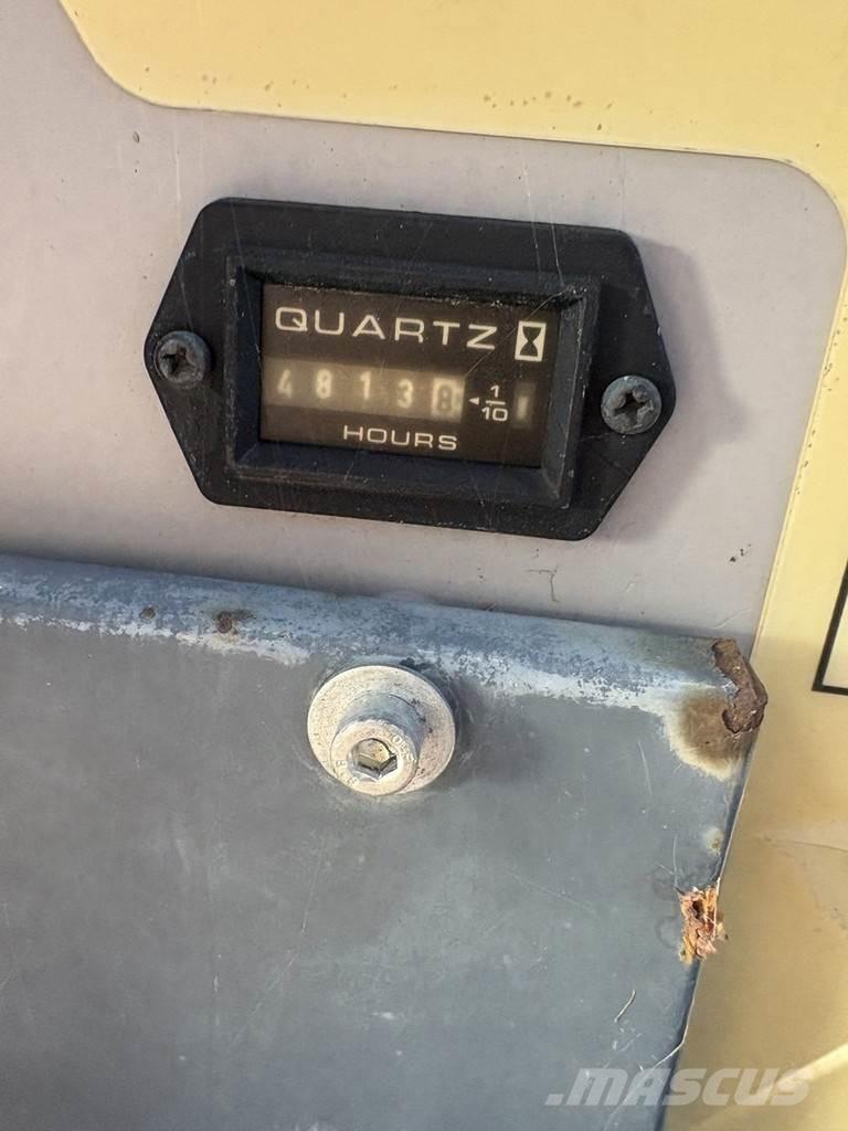 Aichi Sp12c Podnośniki teleskopowe