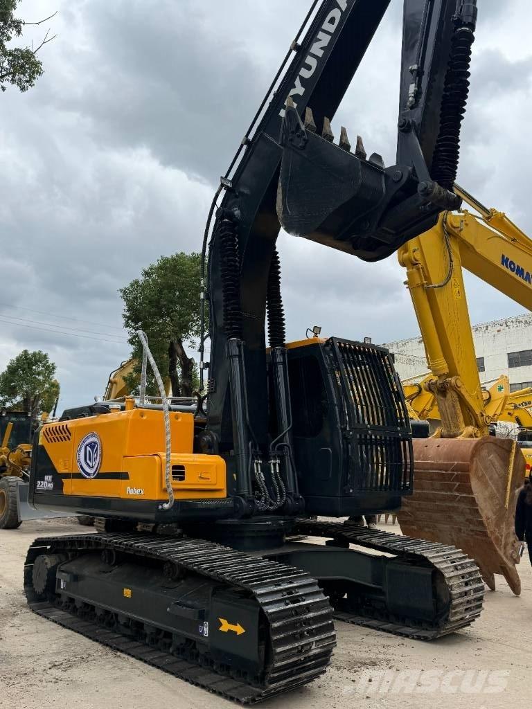 Hyundai HX220HD Koparki gąsienicowe