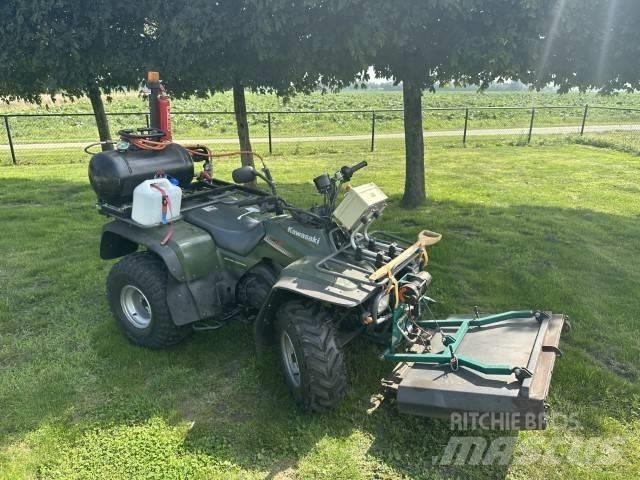 Kawasaki KLF 300 Pojazdy terenowe