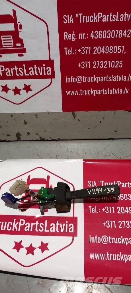 Volvo FH 12.   3172171 Kabiny i wnętrze