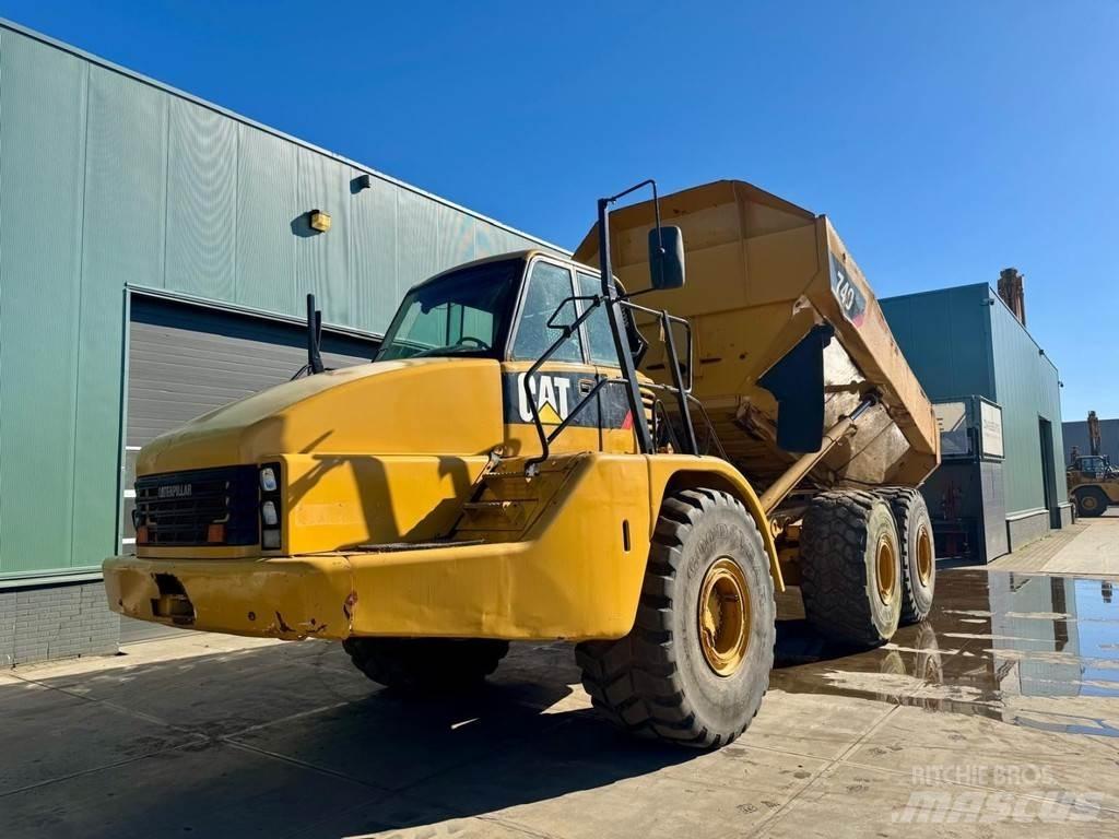 CAT 740 Wozidła przegubowe