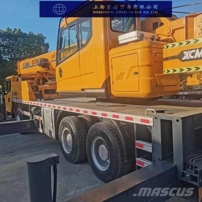 XCMG XCT 25 Żurawie szosowo-terenowe