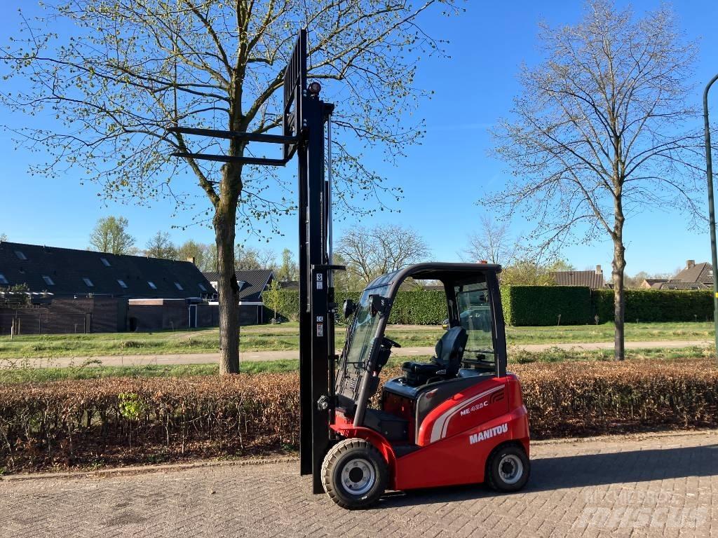 Manitou ME 425 Wózki elektryczne
