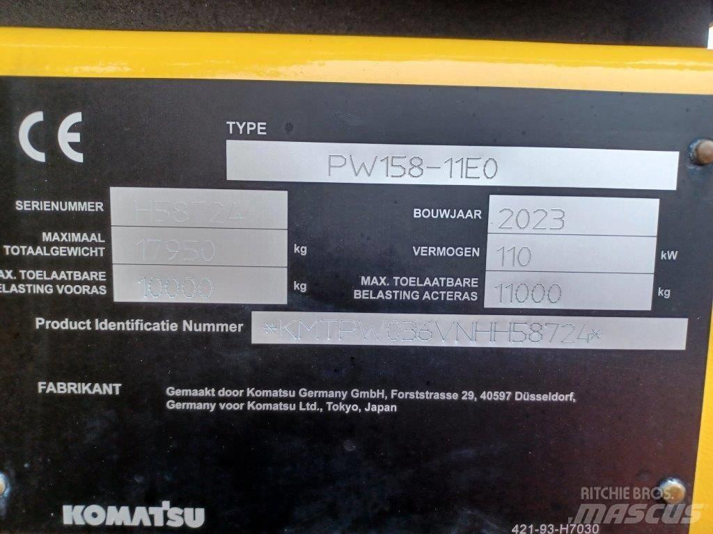 Komatsu PW158-11E0 Koparki kołowe
