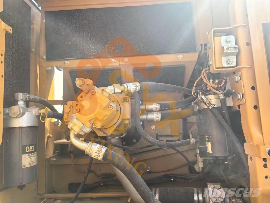 CAT 345GC Koparki gąsienicowe