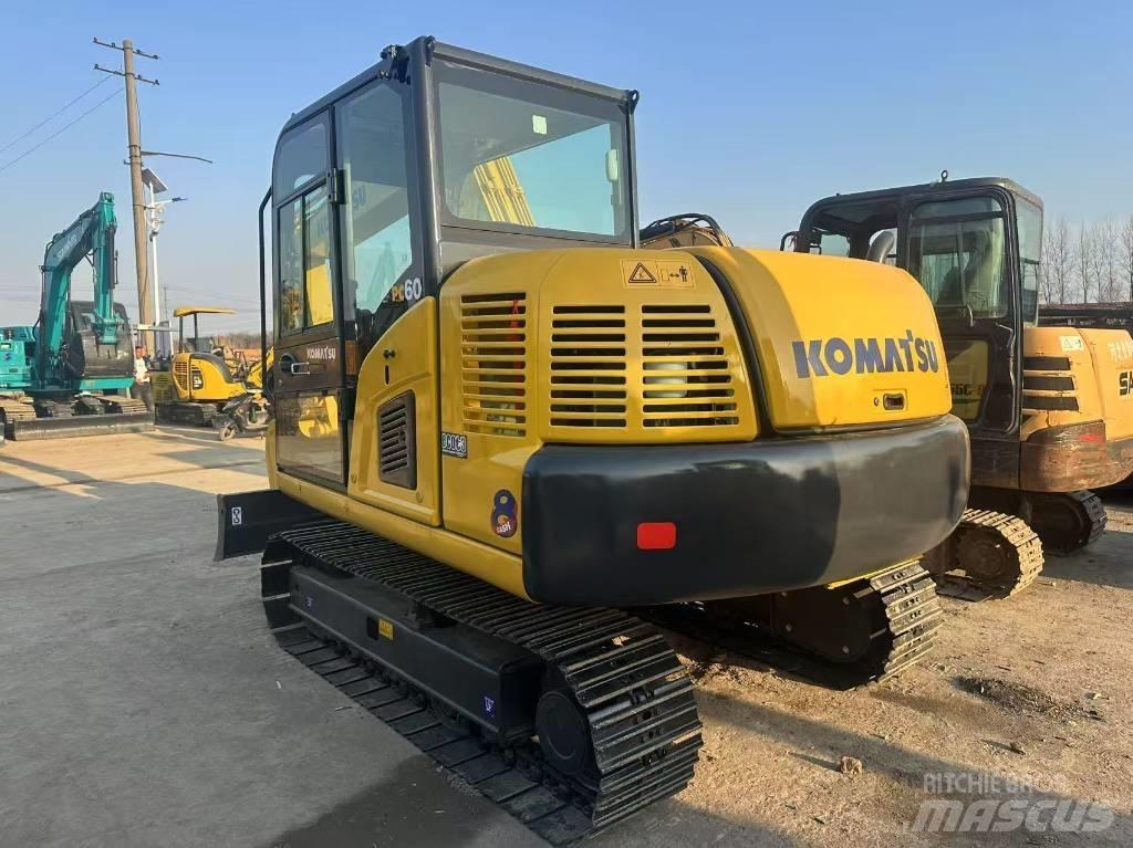 Komatsu PC 60 Koparki gąsienicowe