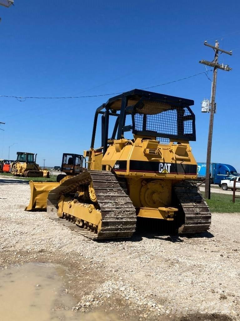 CAT Bulldozer D4H Spycharki gąsienicowe