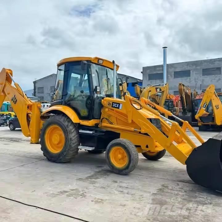 JCB 3 CX Koparko-ładowarki