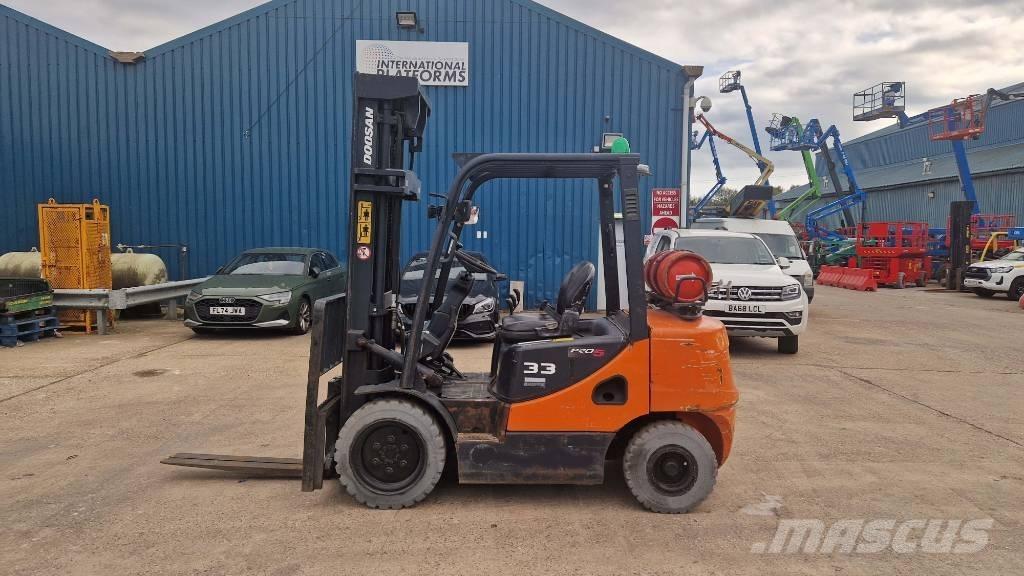 Doosan G 33 P-5 Wózki LPG