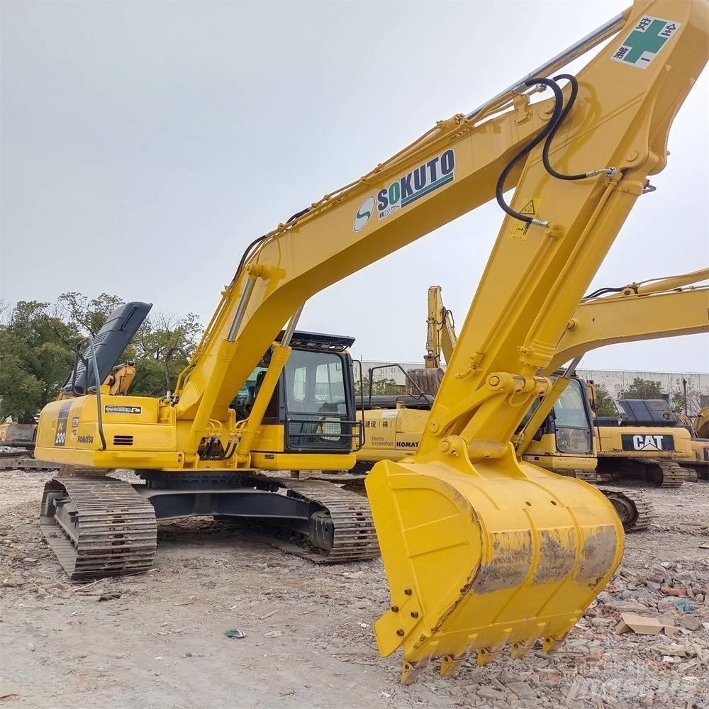 Komatsu PC 200 Koparki gąsienicowe