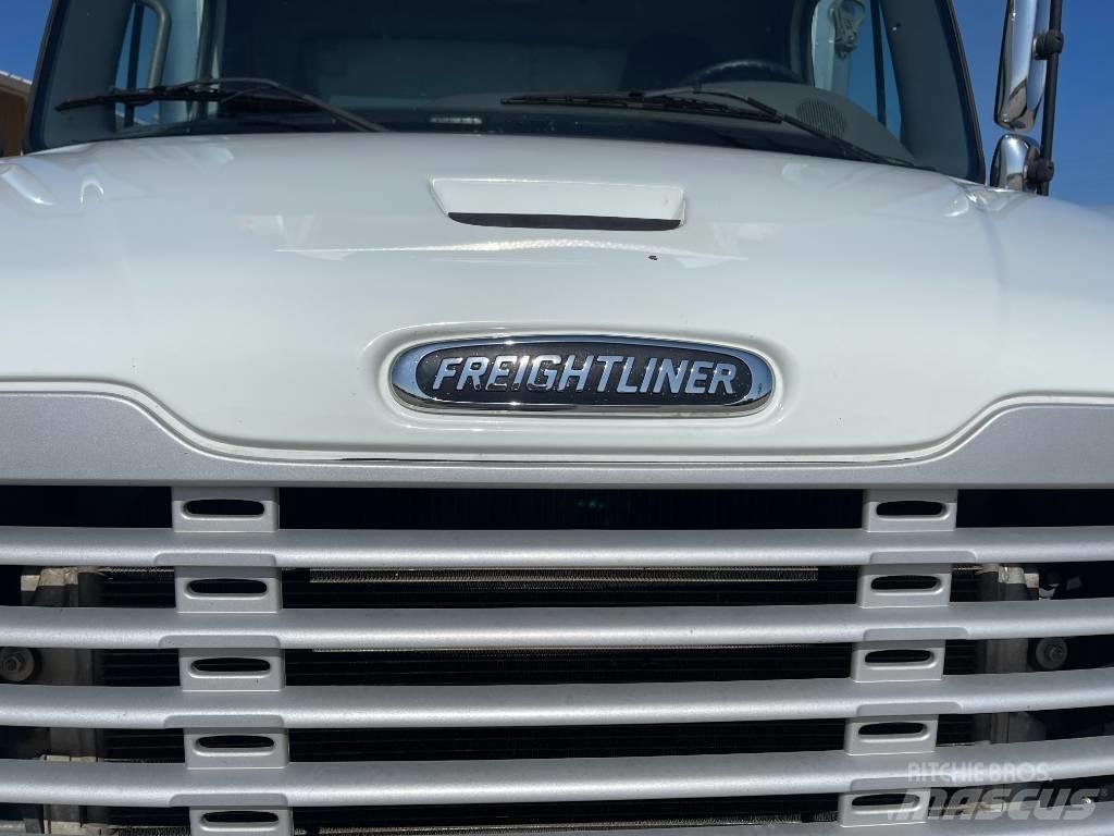 Freightliner M 106 Chłodnie samochodowe