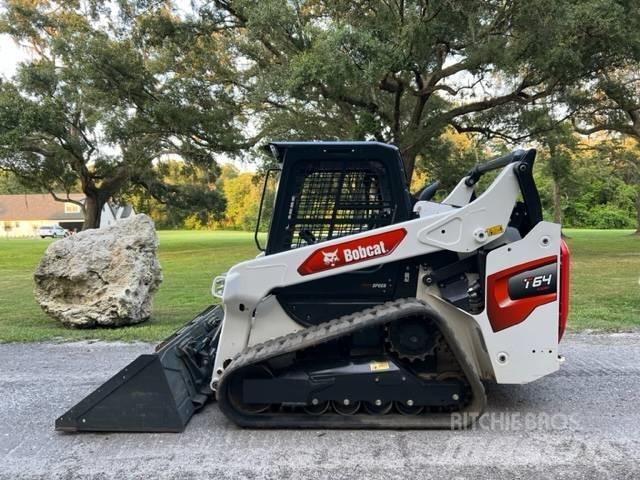 Bobcat T64 Ładowarki burtowe