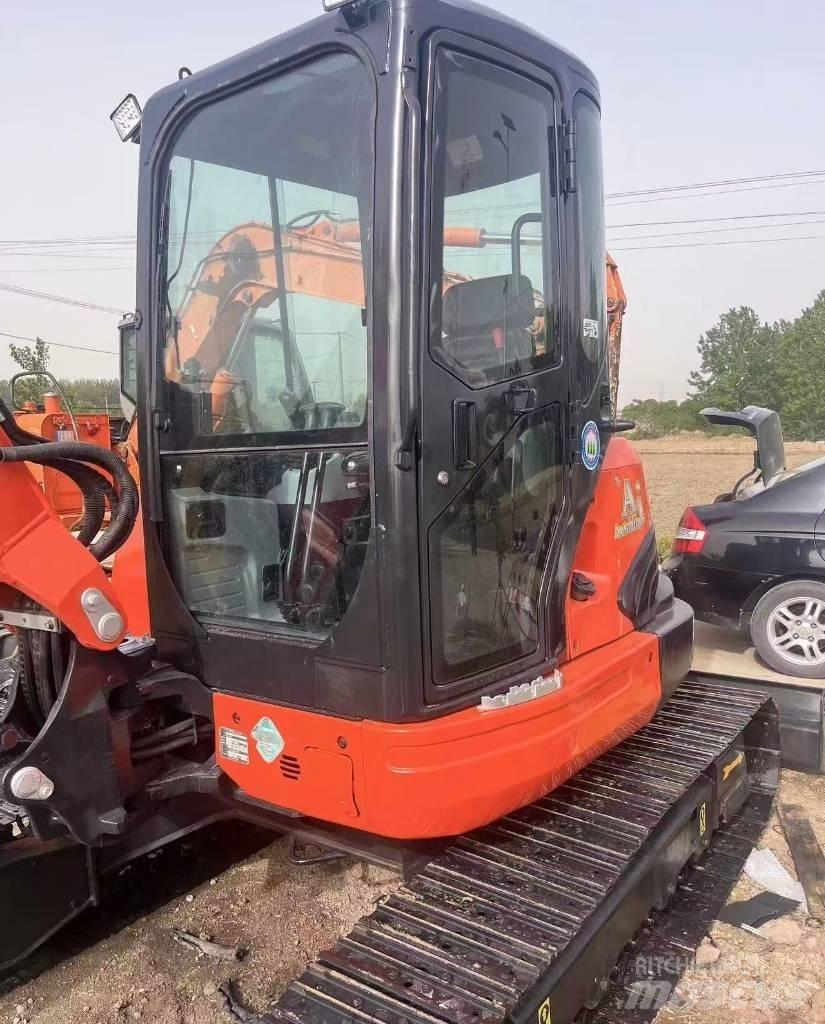 Kubota 161 Minikoparki