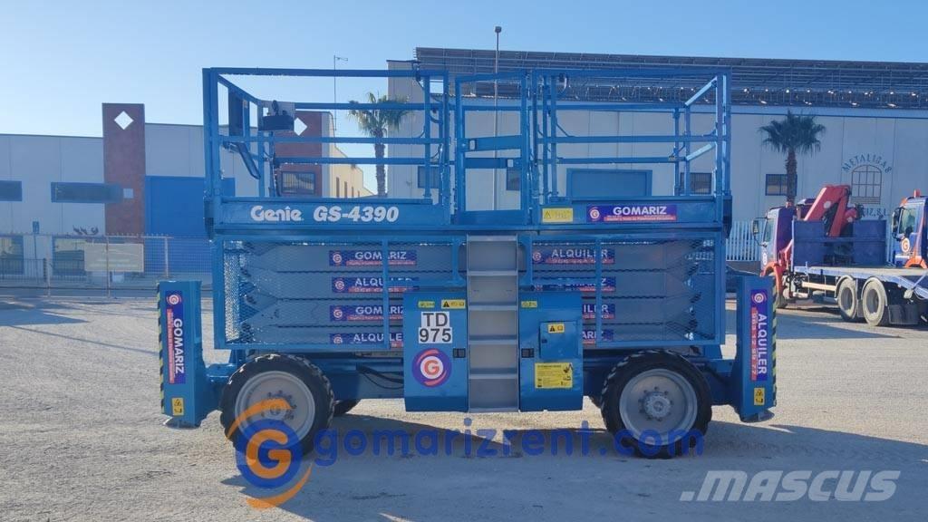 Genie GS 4390 Podnośniki nożycowe