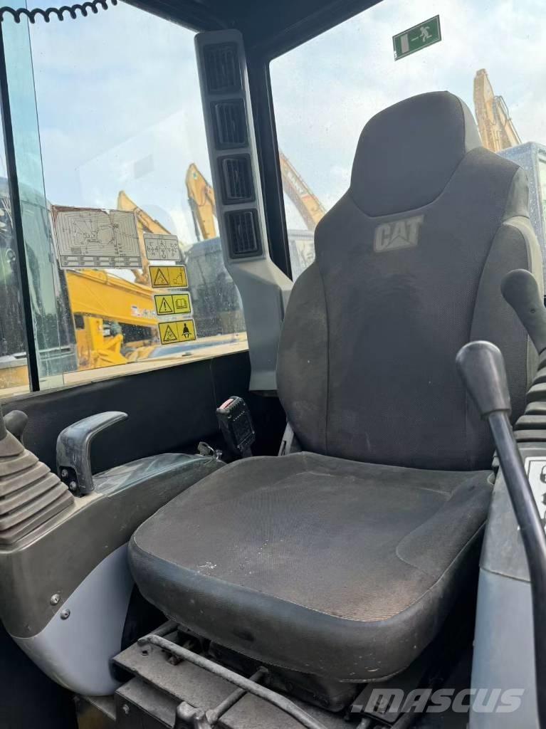 CAT 306E2 Minikoparki