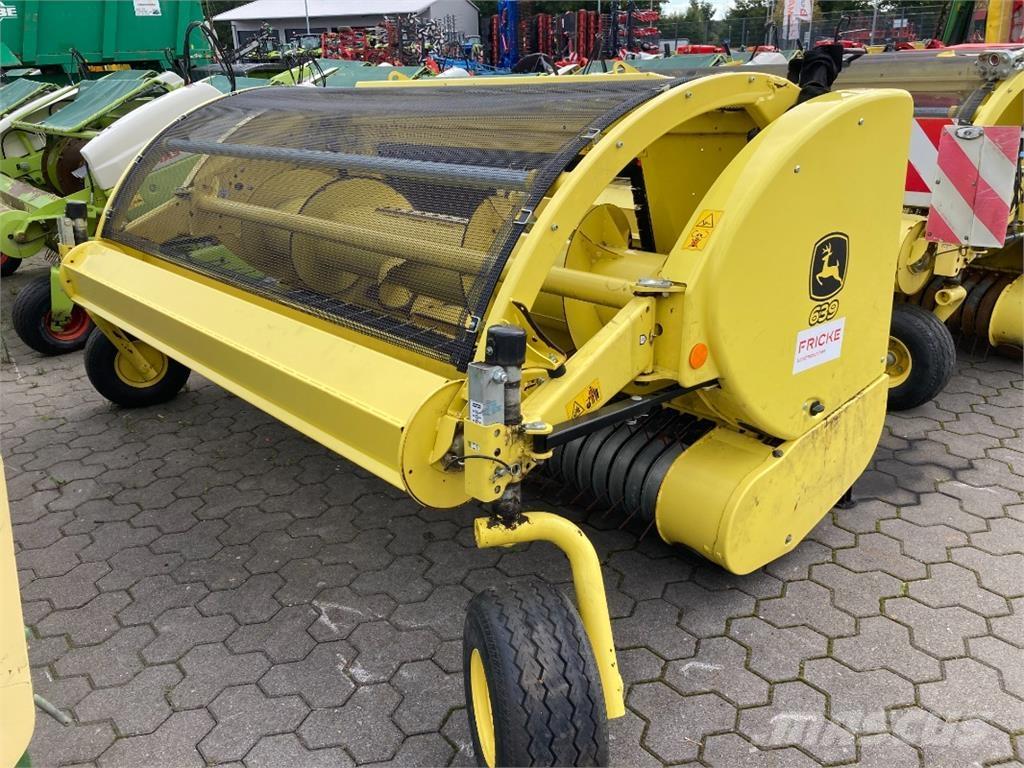 John Deere 639 Osprzęt do słomy