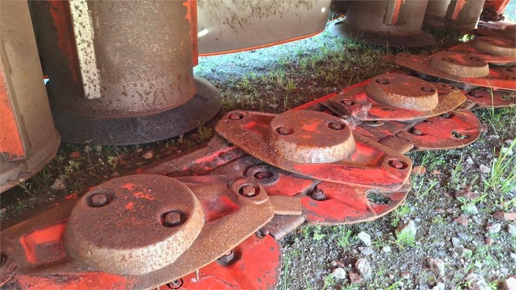 Kuhn GMD 310 F Kosiarki ze wstępną obróbka paszy