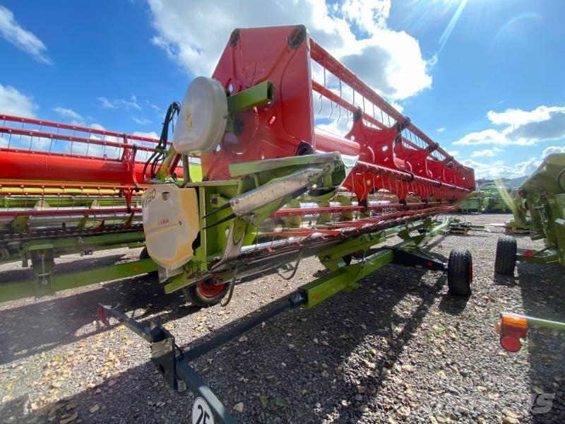 CLAAS LEXION 750 Kombajny zbożowe