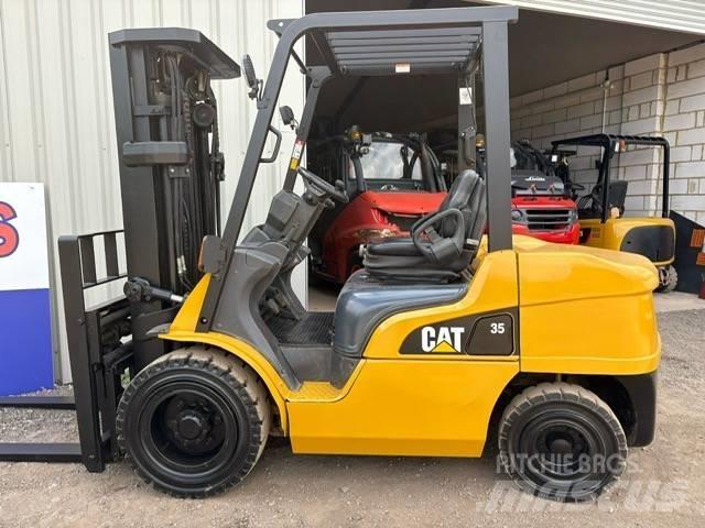 CAT DP 35 N Wózki Diesla