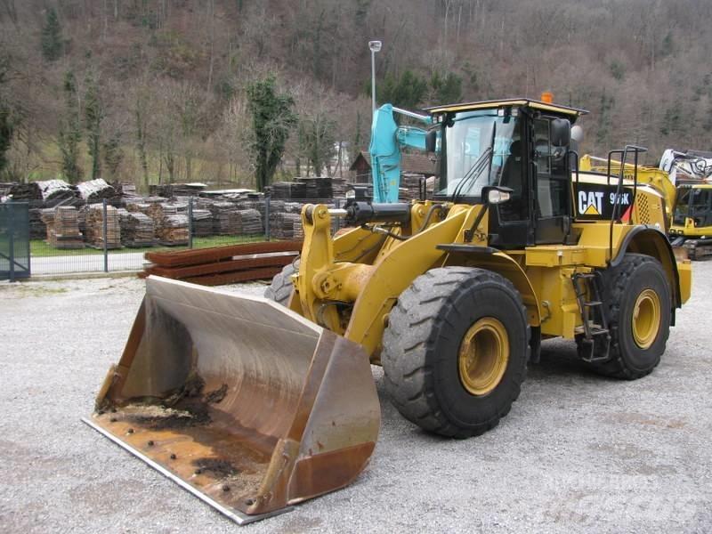 CAT 966K Top stanje Ładowarki kołowe