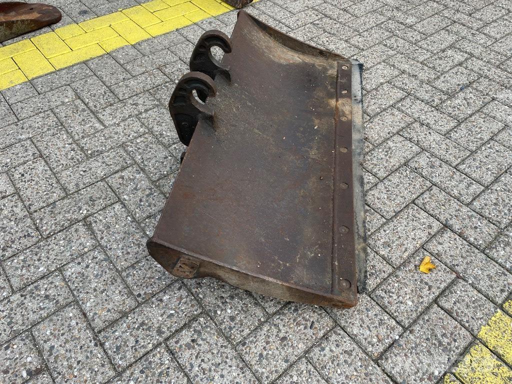 Takeuchi TB 216 Minikoparki