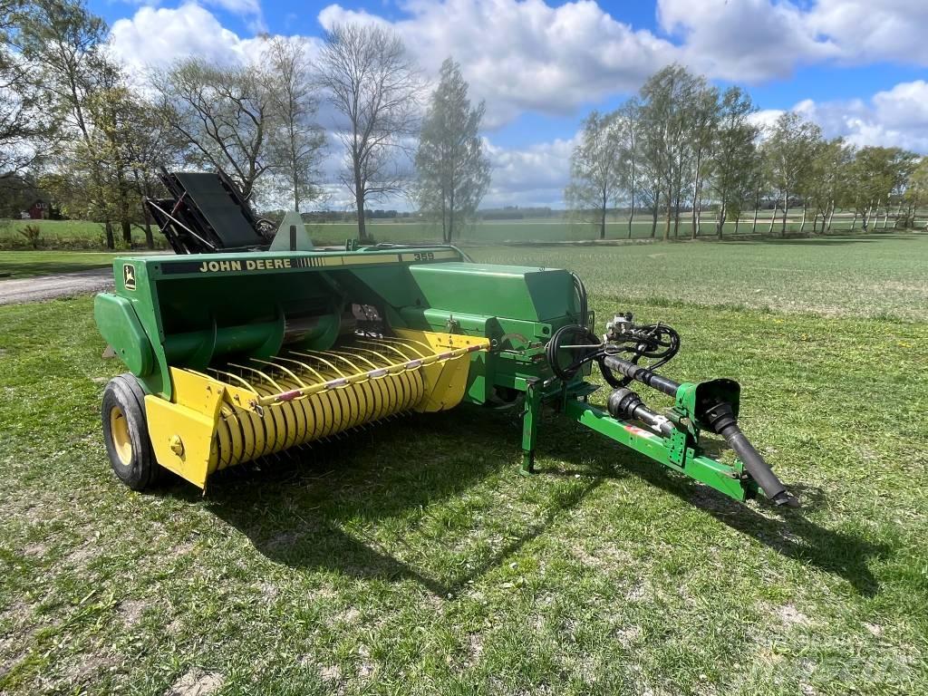 John Deere 359 Prasy kostkujące