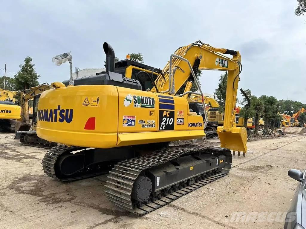 Komatsu PC 210-8 Koparki gąsienicowe