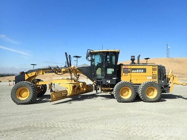 Komatsu GD655-7 Równiarki