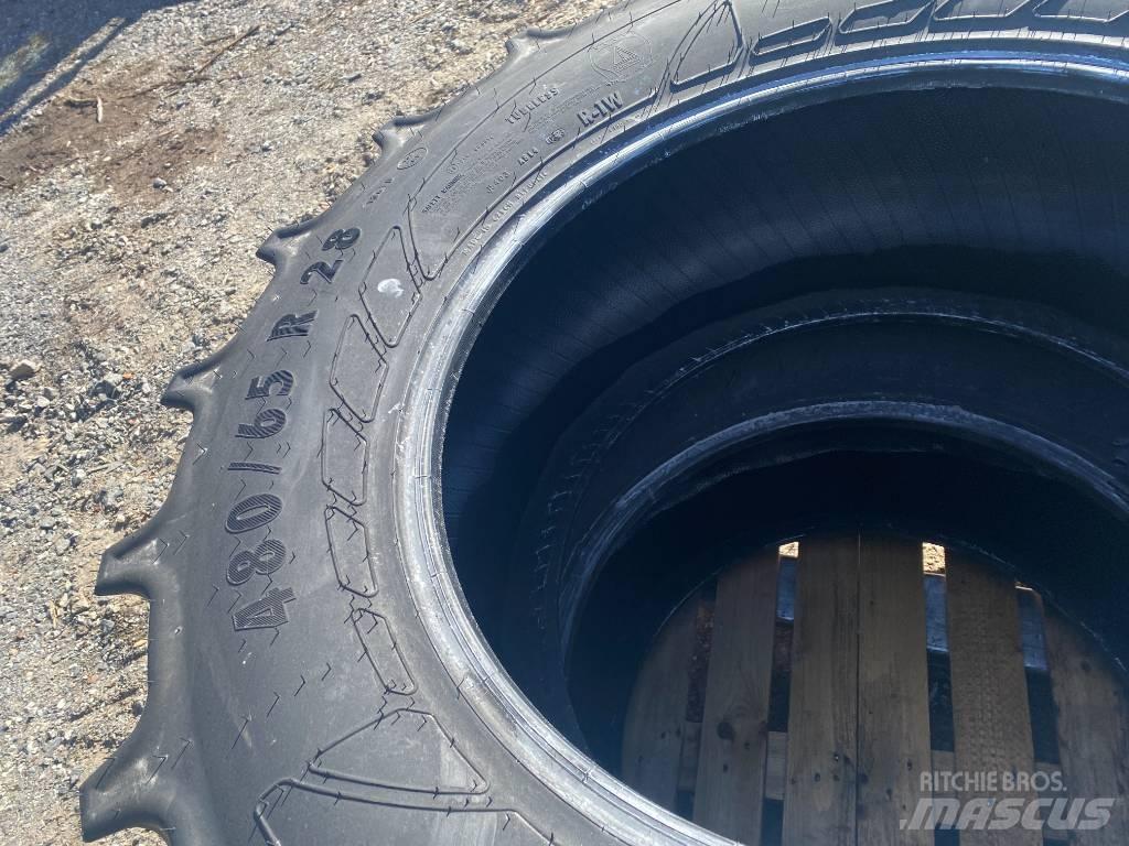 Mitas 480/65 R28 Opony, koła i felgi