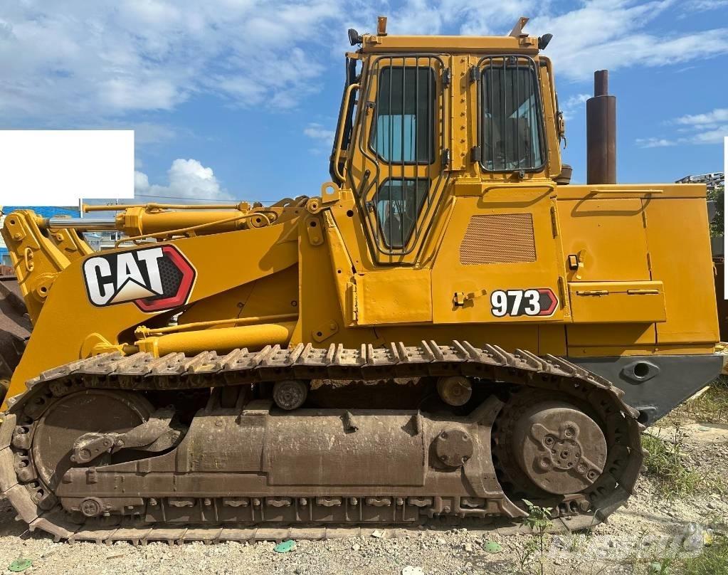 CAT 973 Ładowarki kołowe