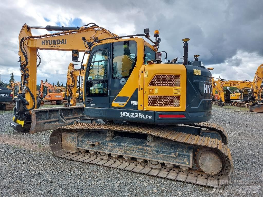 Hyundai HX 235 LCRD Koparki gąsienicowe