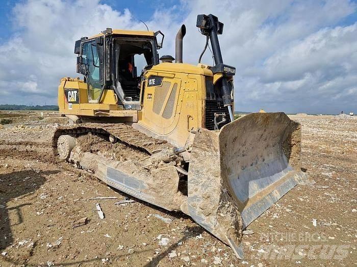 CAT D7E Spycharki gąsienicowe