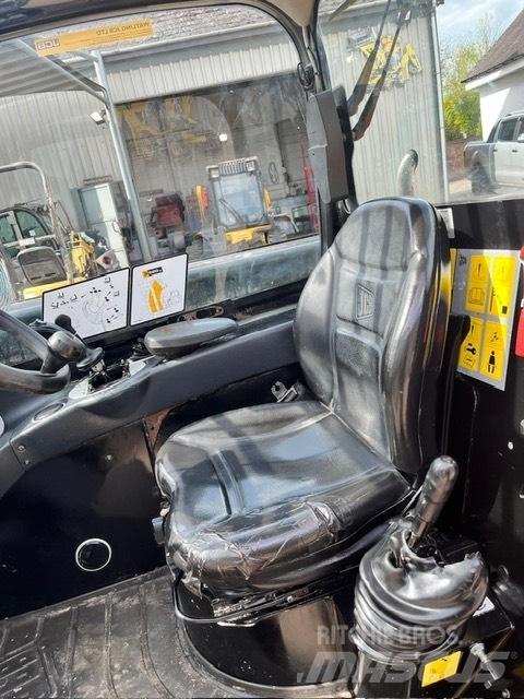 JCB 520-40 Ładowarki teleskopowe