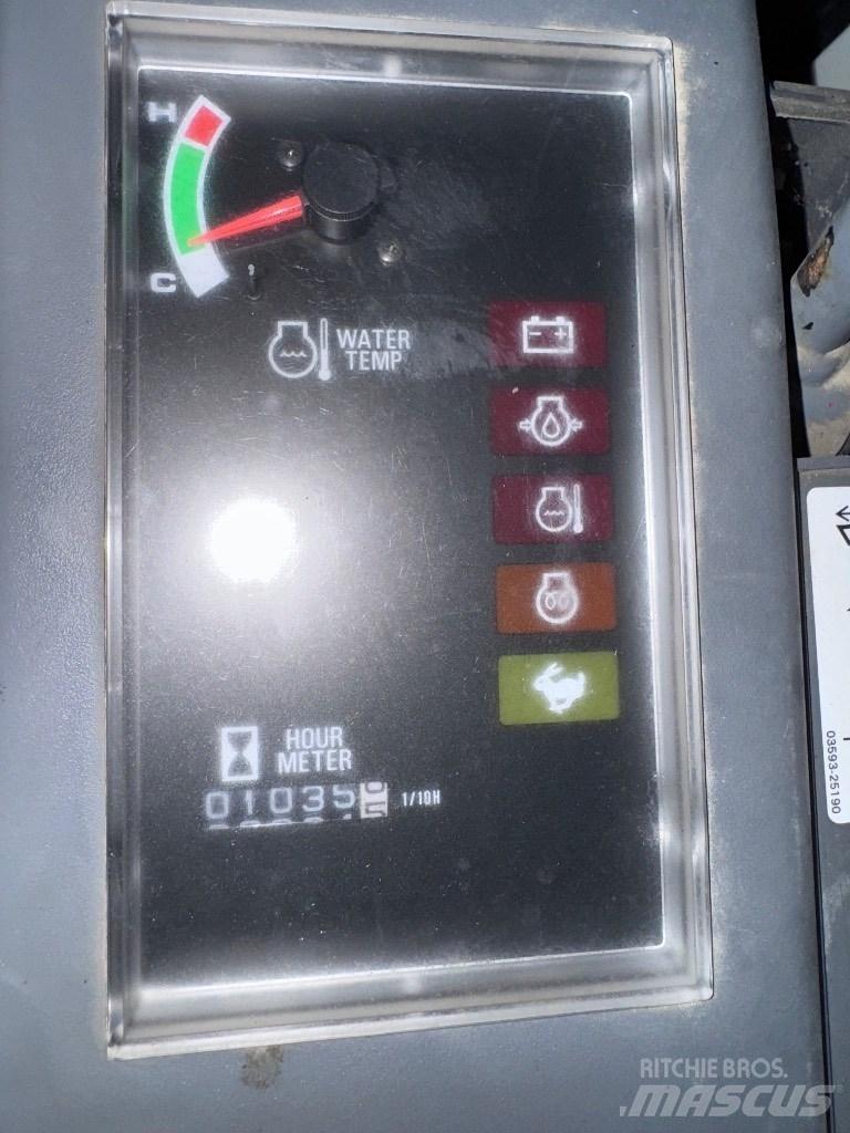 Takeuchi TB 219 Minikoparki