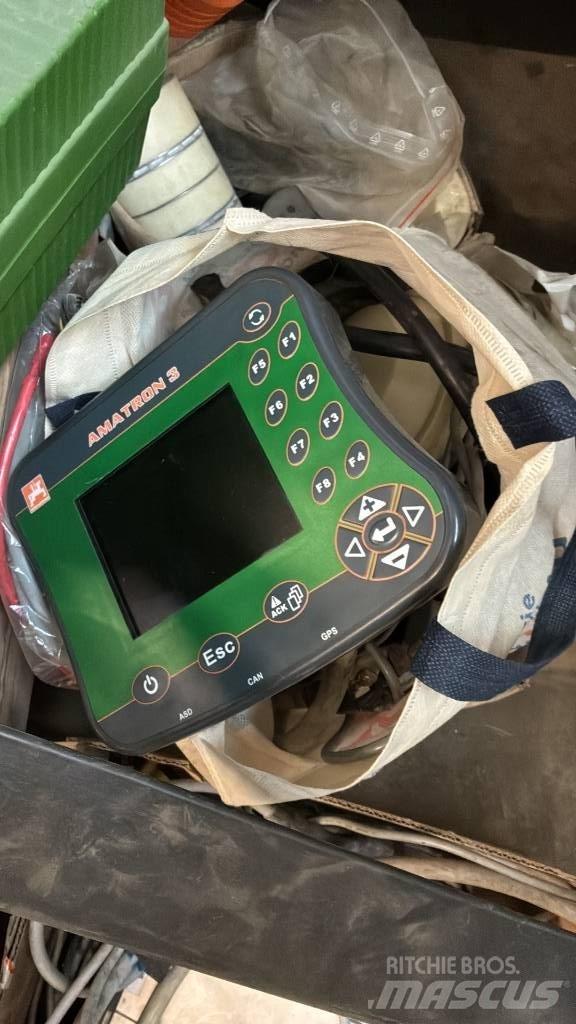 Amazone ZA-TS 4200 Rozrzutnik nawozów mineralnych
