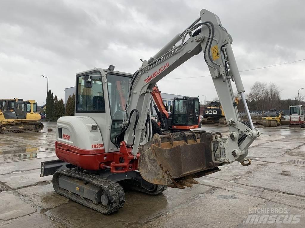 Takeuchi TB230 V3 Minikoparki