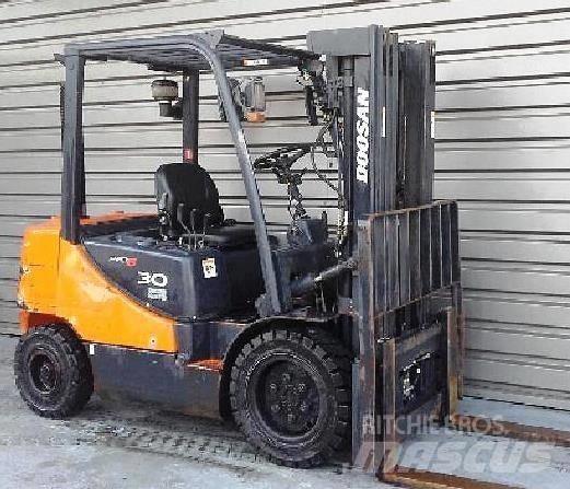 Doosan D30 S-5 Wózki Diesla