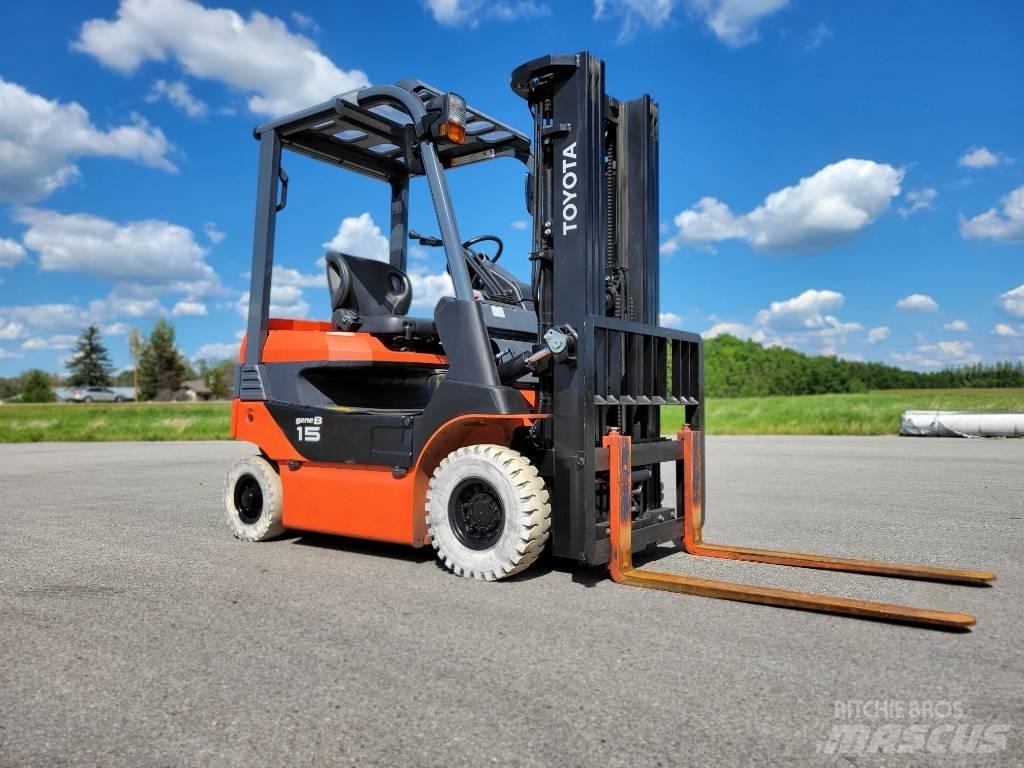 Toyota 8 FB 15 Wózki elektryczne
