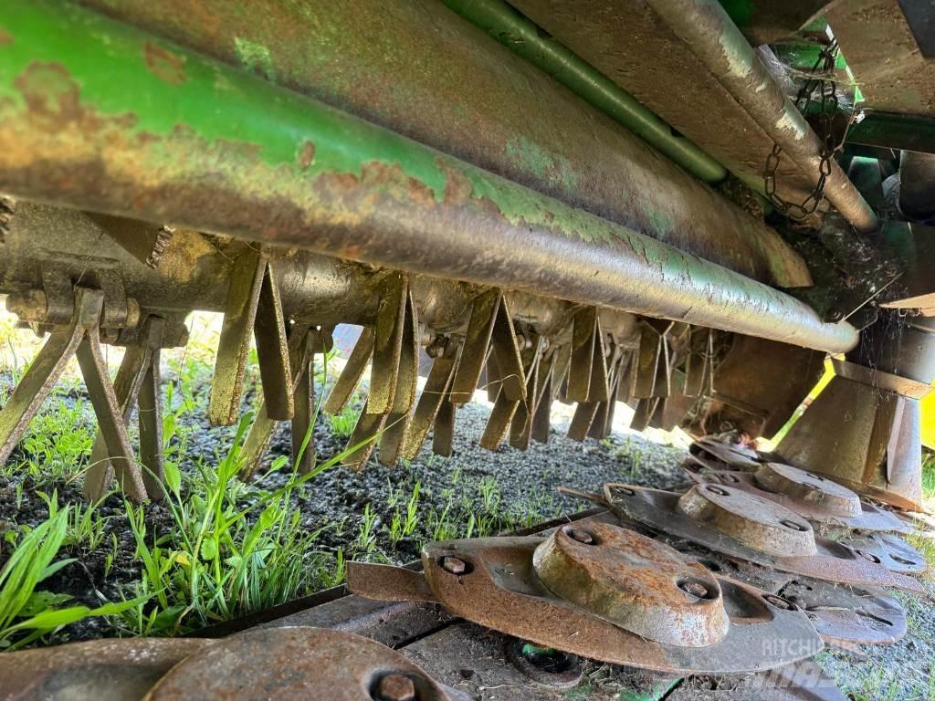 John Deere 131 Kosiarki ciągnikowe i ciągnione