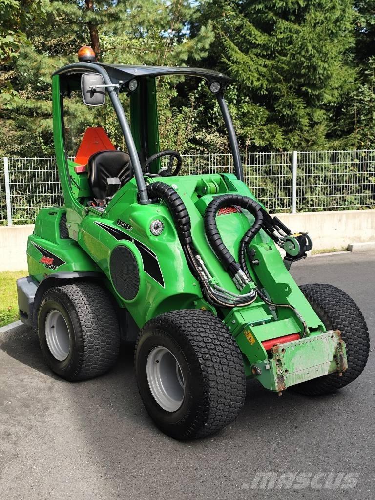 Avant 650 Ładowarki wielofunkcyjne