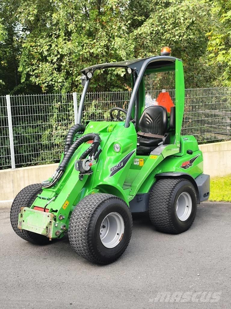 Avant 650 Ładowarki wielofunkcyjne