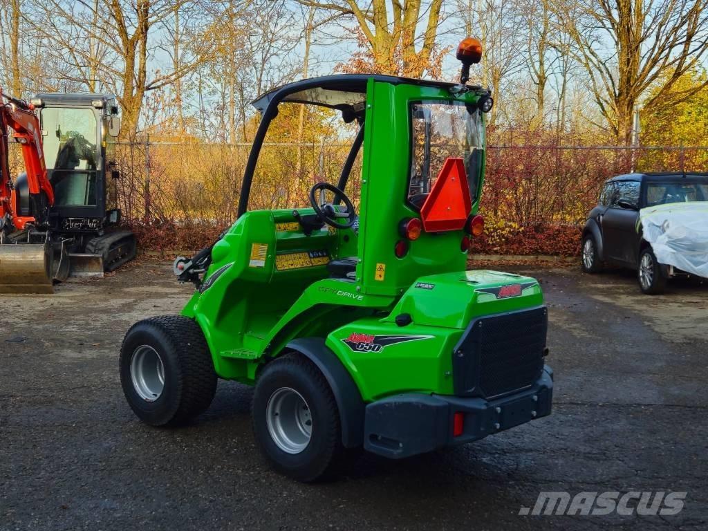 Avant 650i Ładowarki wielofunkcyjne