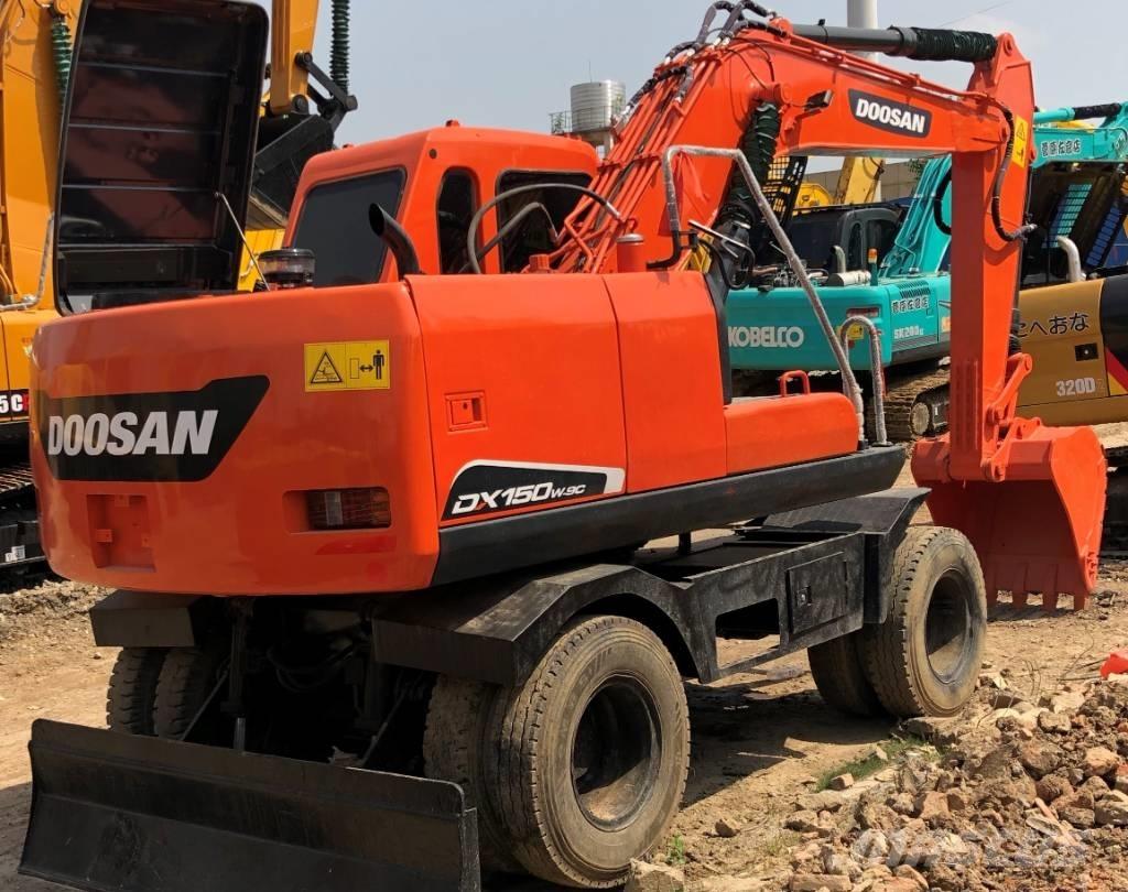Doosan DX150W Koparki kołowe