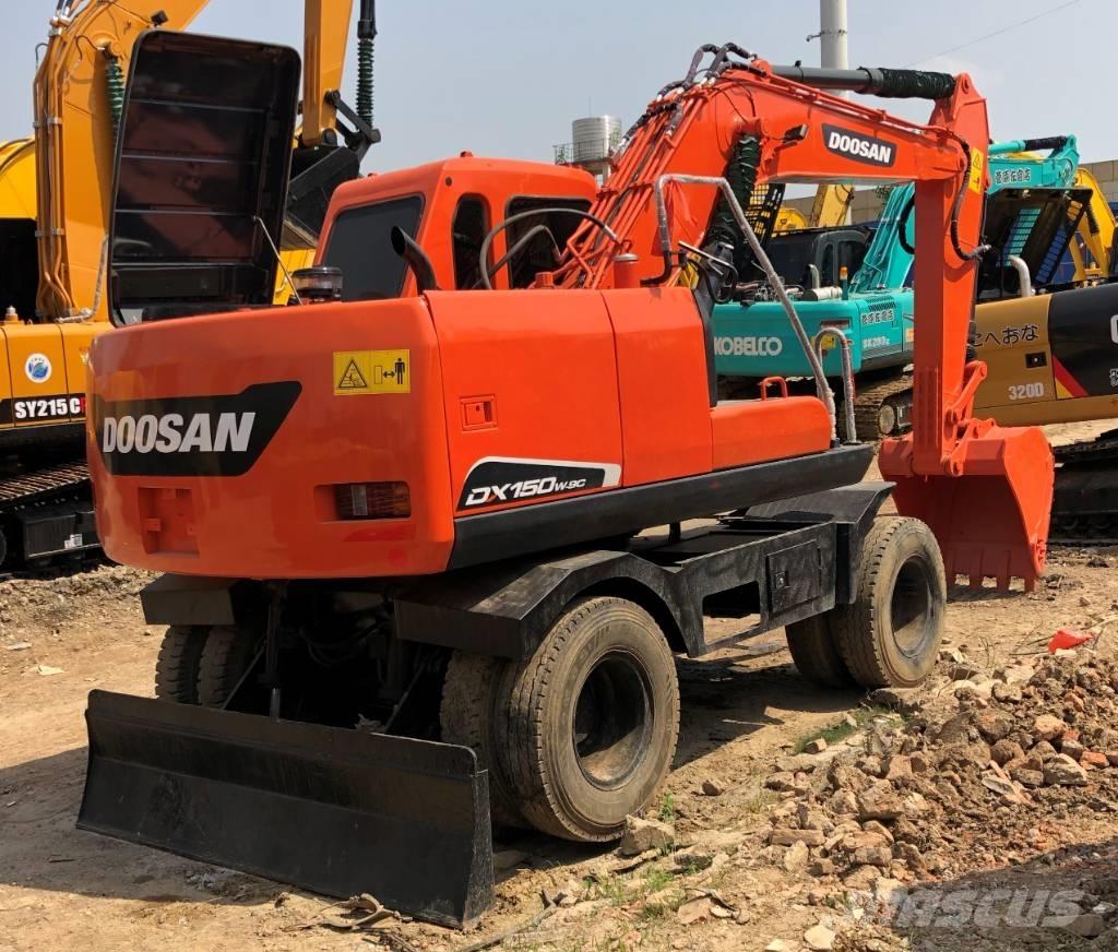 Doosan DX150W Koparki kołowe