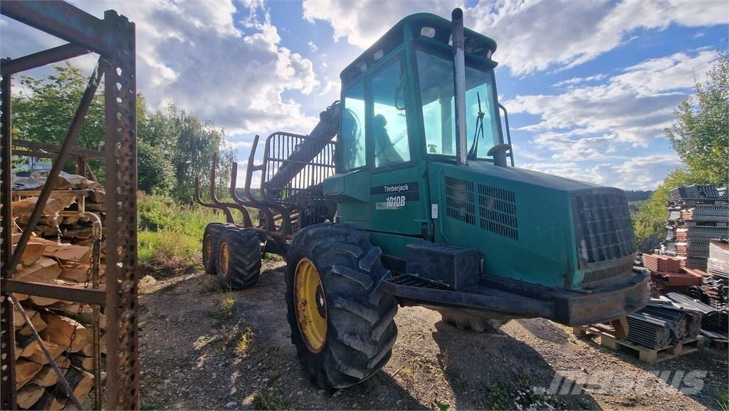 Timberjack 1010B Forwardery